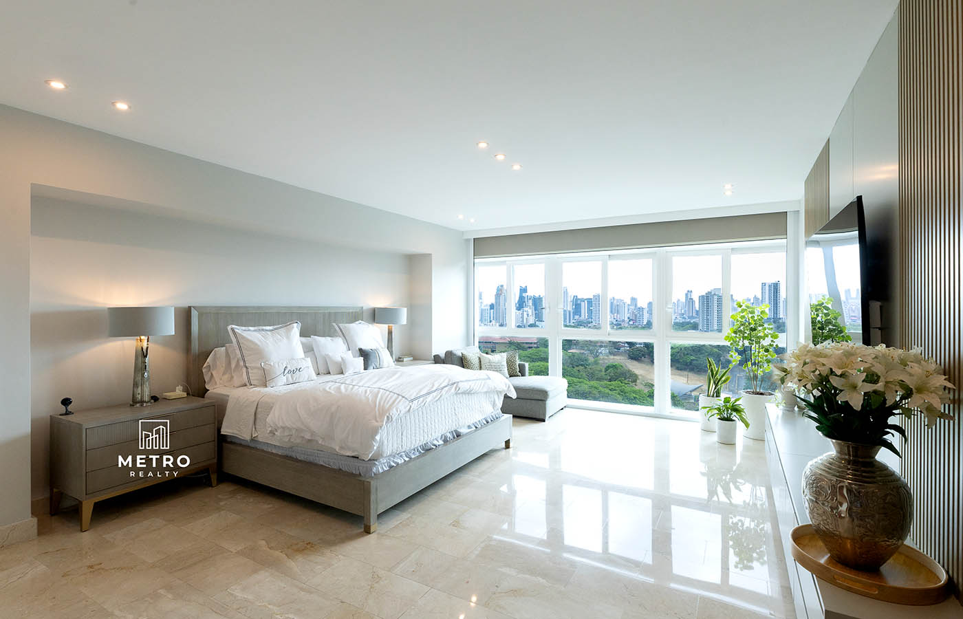 Altos del golf Ph Pradera Master Bedroom Altos del golf Ph Pradera Master Bedroom