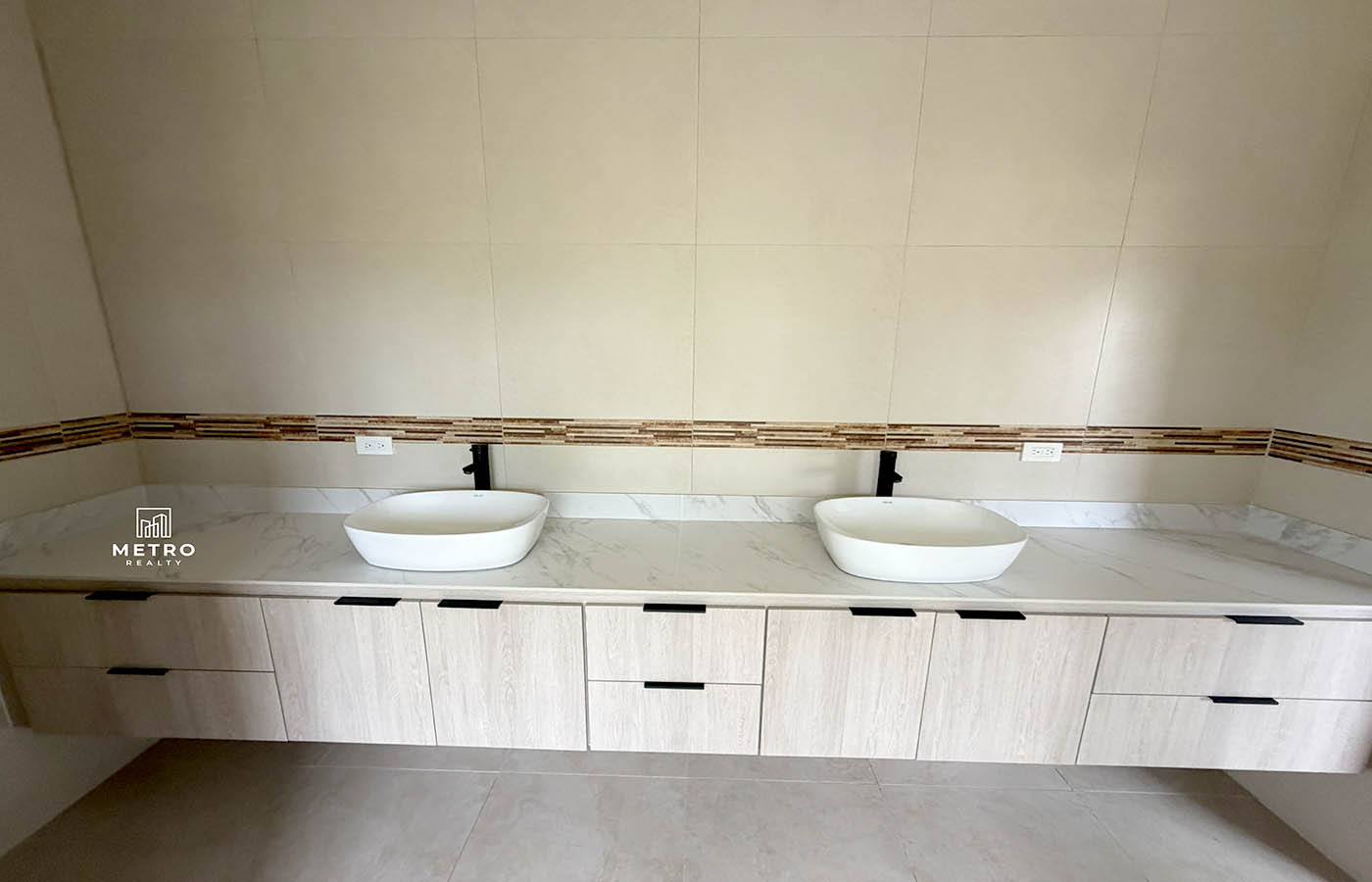 Clayton Forest in Clayton Guest Bathroom Clayton Forest in Clayton Guest Bathroom