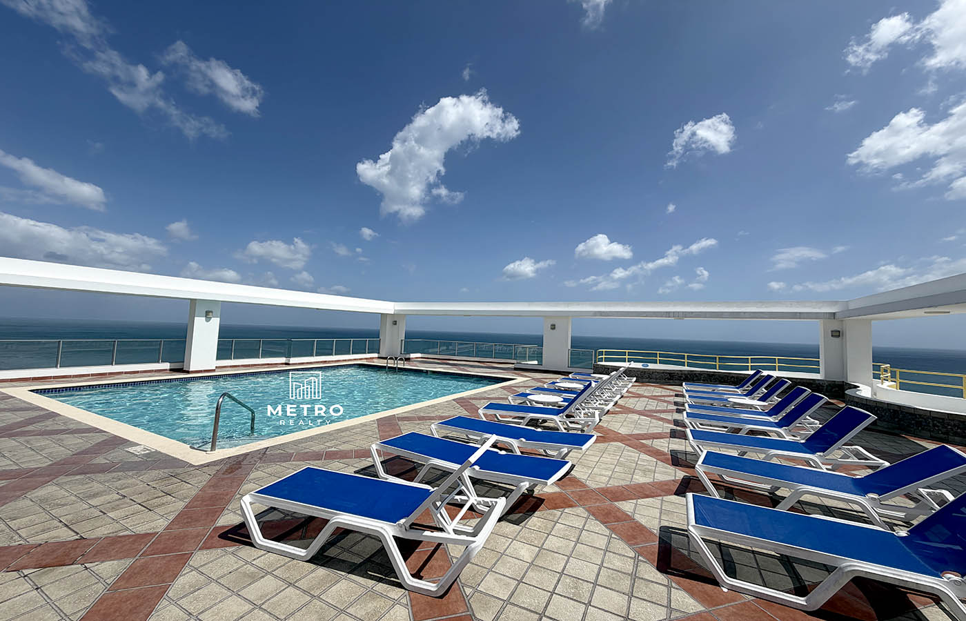 Coronado Bay Swimming Pool