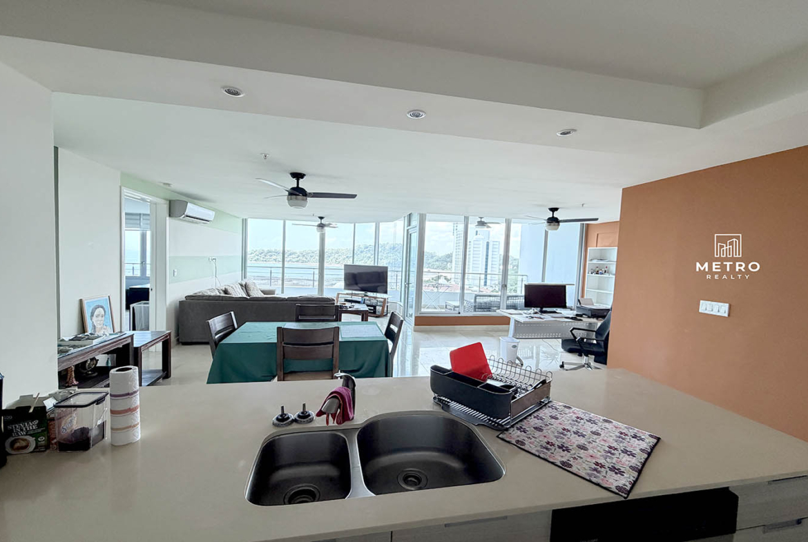 Veracruz PH Casa Bonita Oceanfront Big Living Room